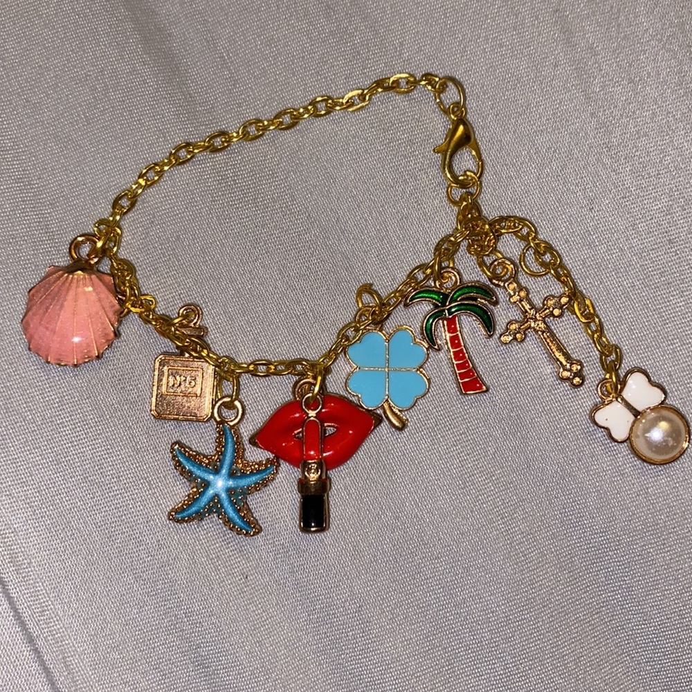 Charm bracelet 🌵